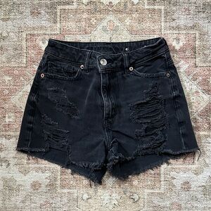 Woman’s AEO Black High Waisted Shorts